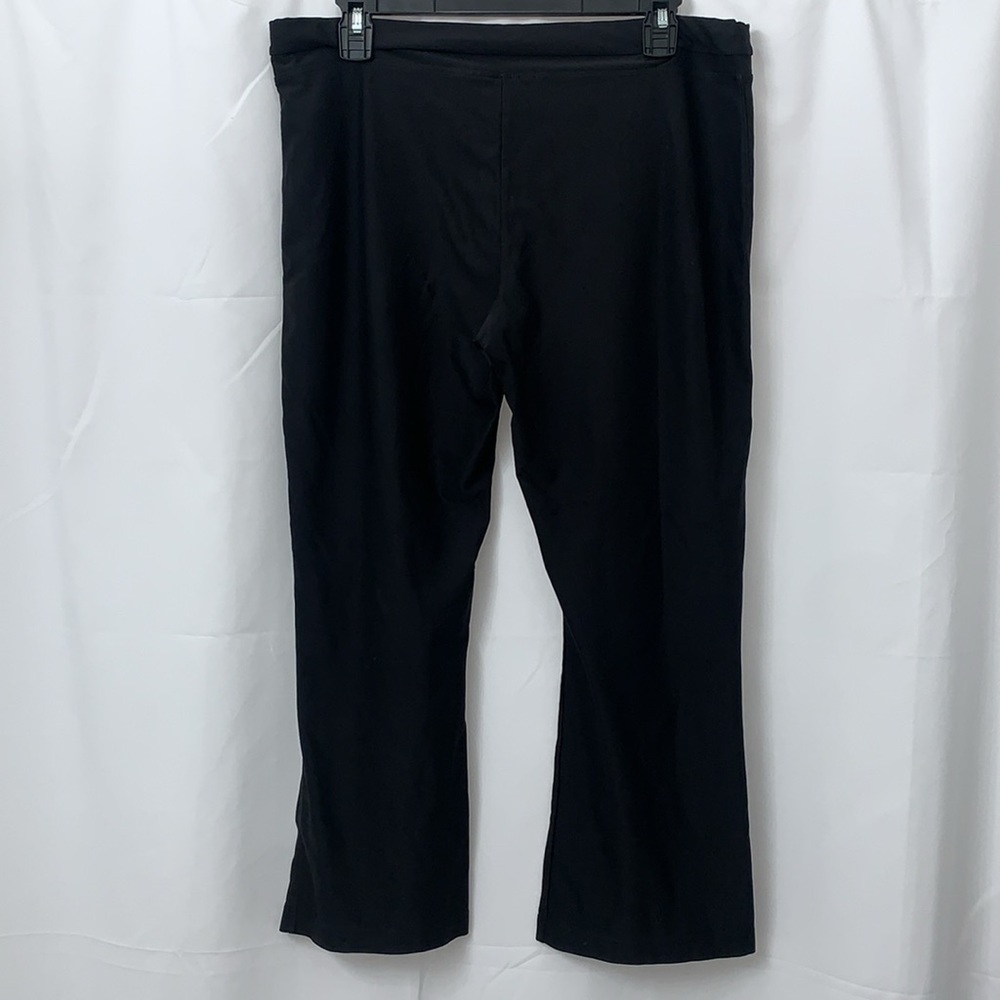 Women’s Nike Dri-Fit Black Cropped Pants Size Large GUC - Picture 4 of 6